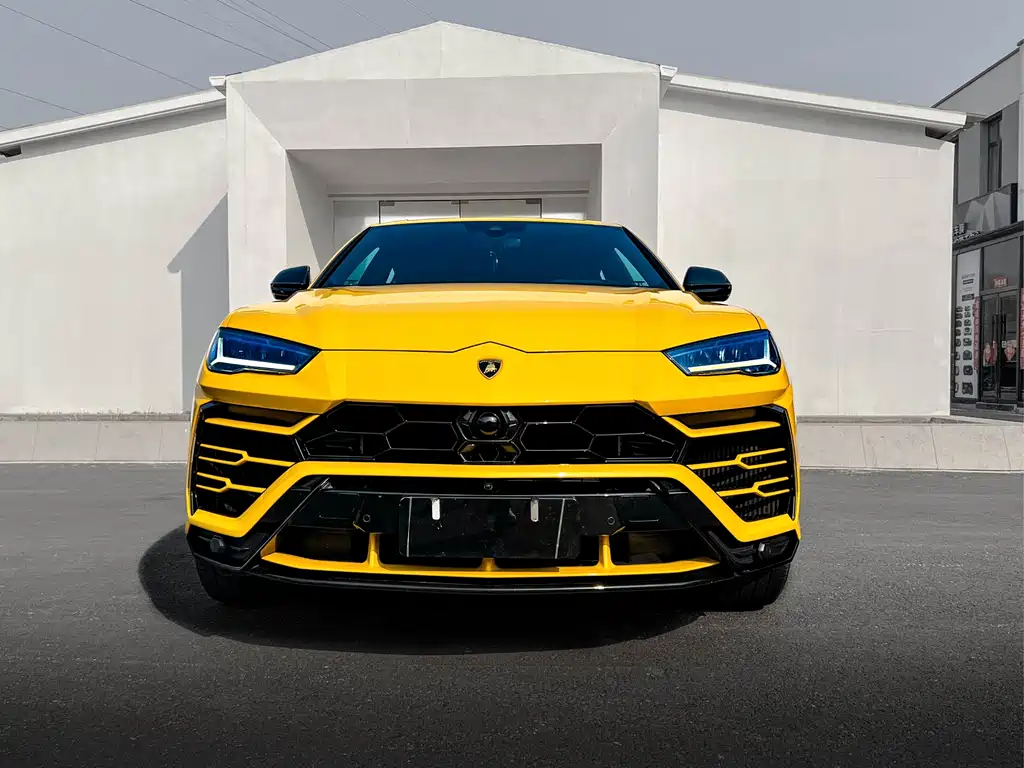 Lamborghini Urus — миниатюра 7