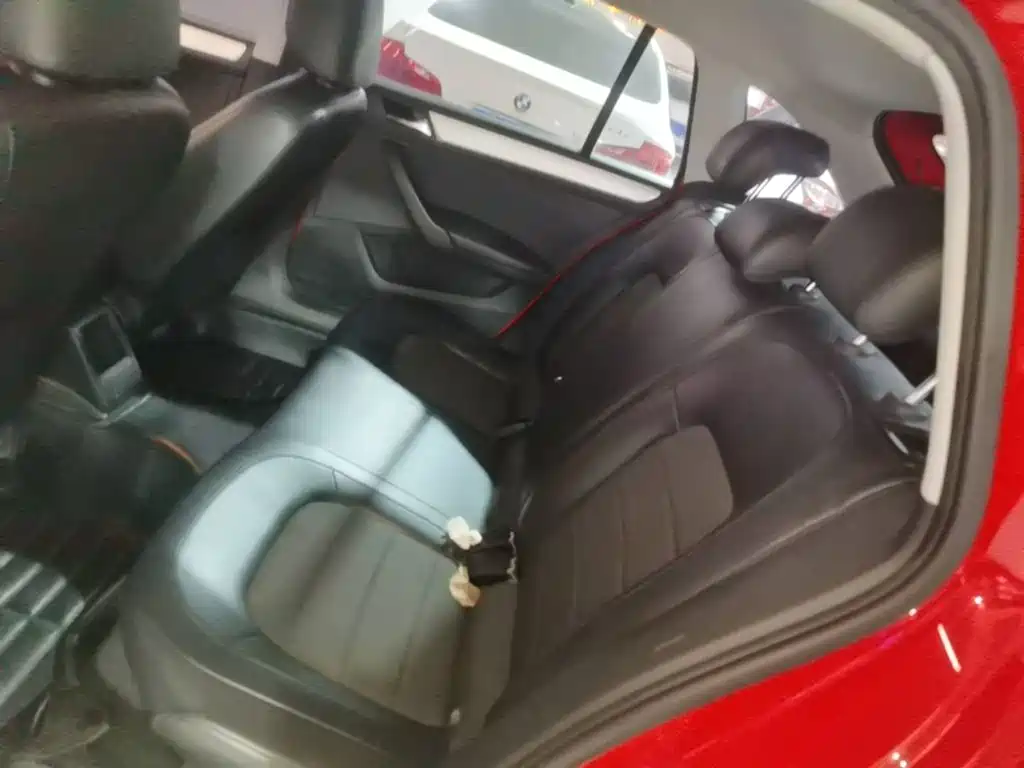 Skoda Rapid Spaceback — миниатюра 17