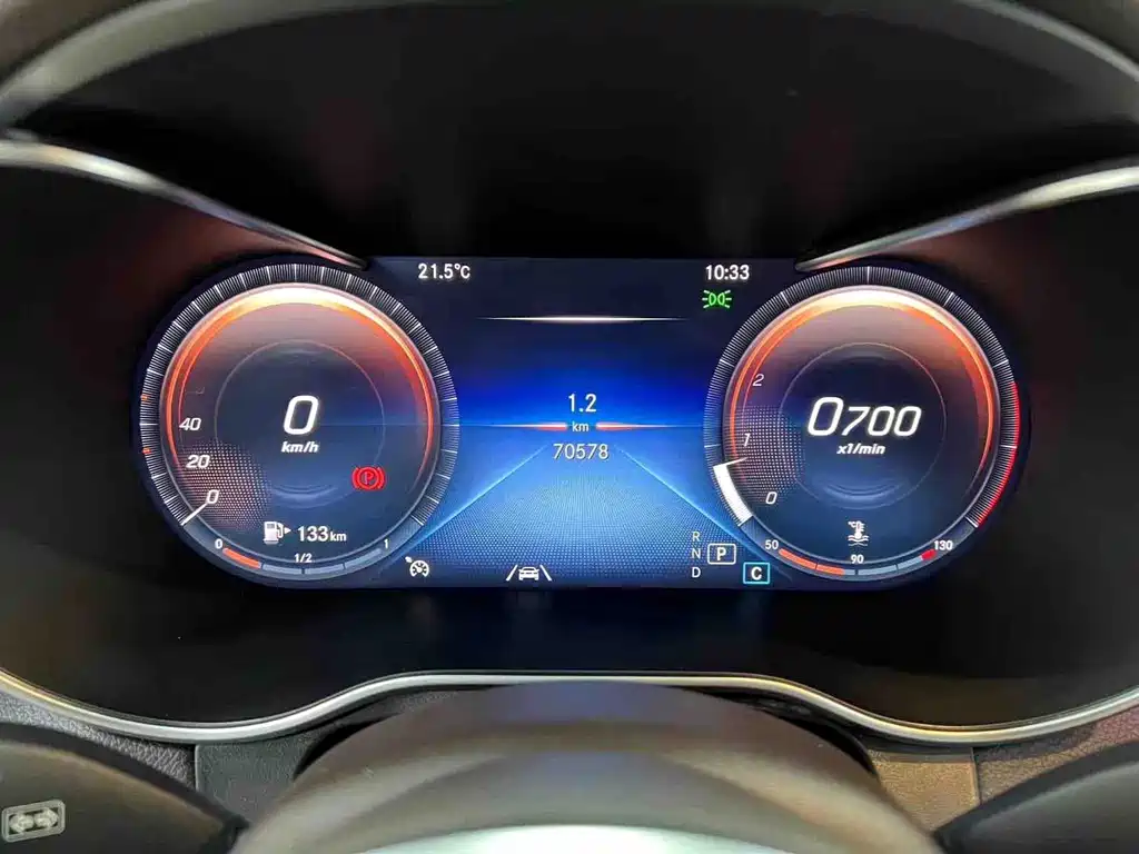Mercedes-Benz GLC — миниатюра 23
