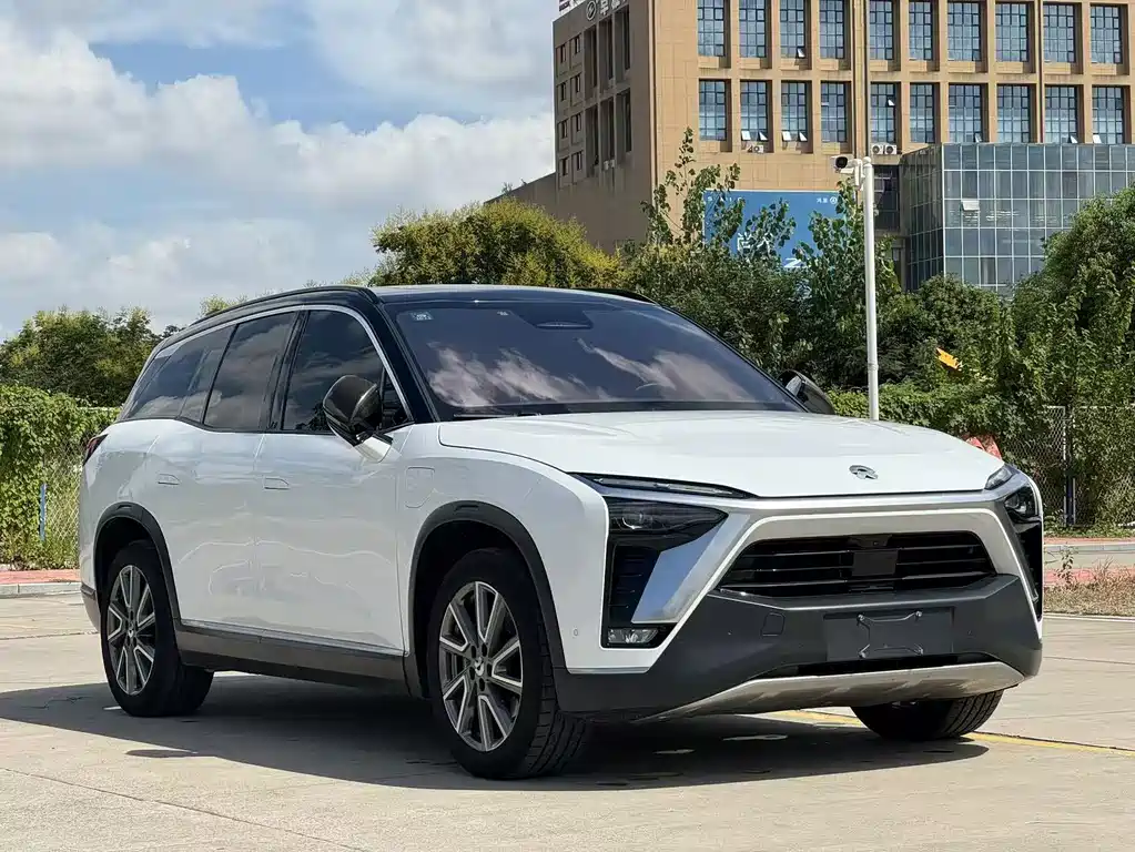 NIO ES8 — миниатюра 6