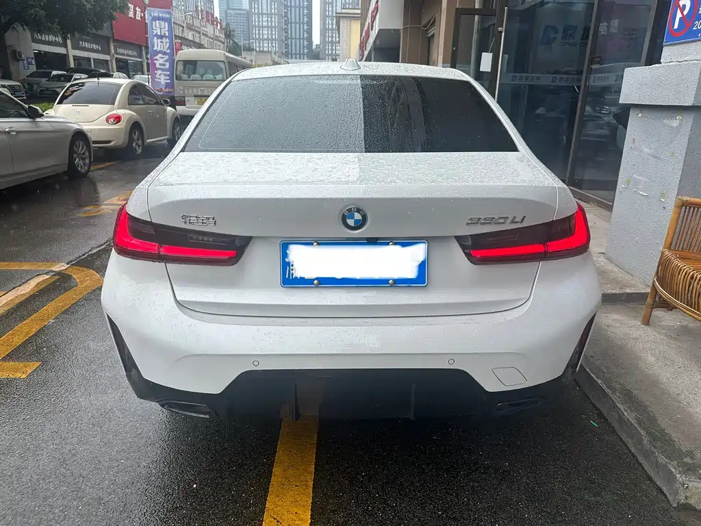 BMW 3 Series 3 2025 330Li M Sport