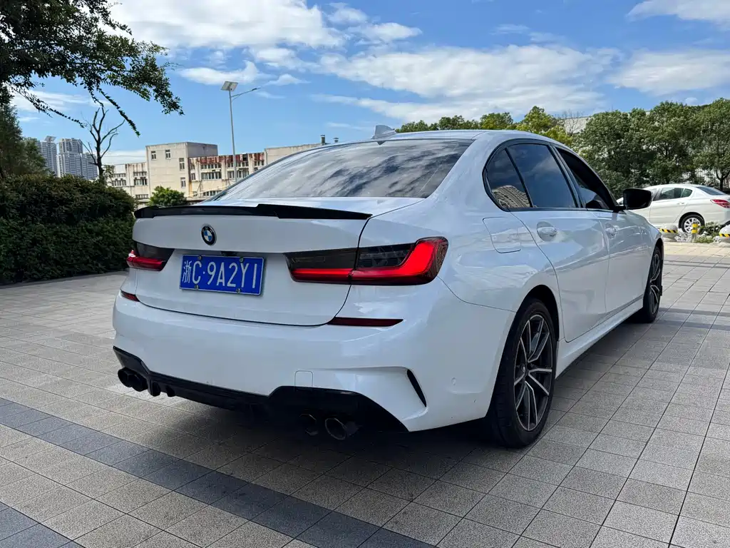 BMW 3 Series — миниатюра 5