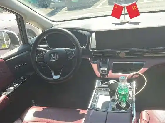 Honda Elysion — миниатюра 5