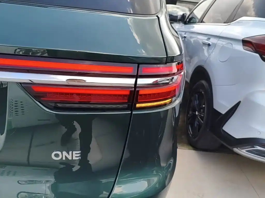 Li Auto Li ONE — миниатюра 8