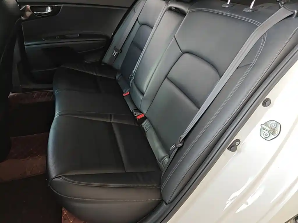 Kia K4 — миниатюра 17