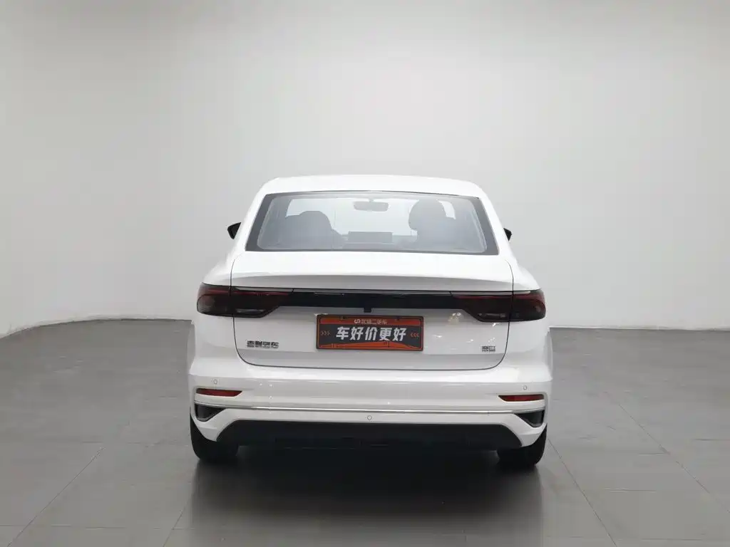 Geely Emgrand — миниатюра 4