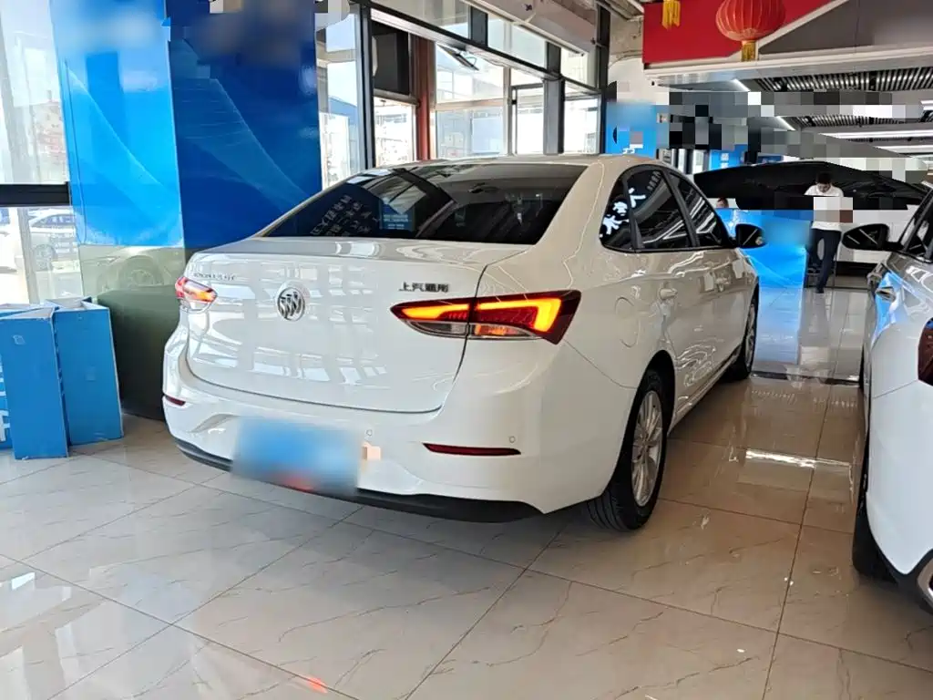 Buick Excelle — миниатюра 7