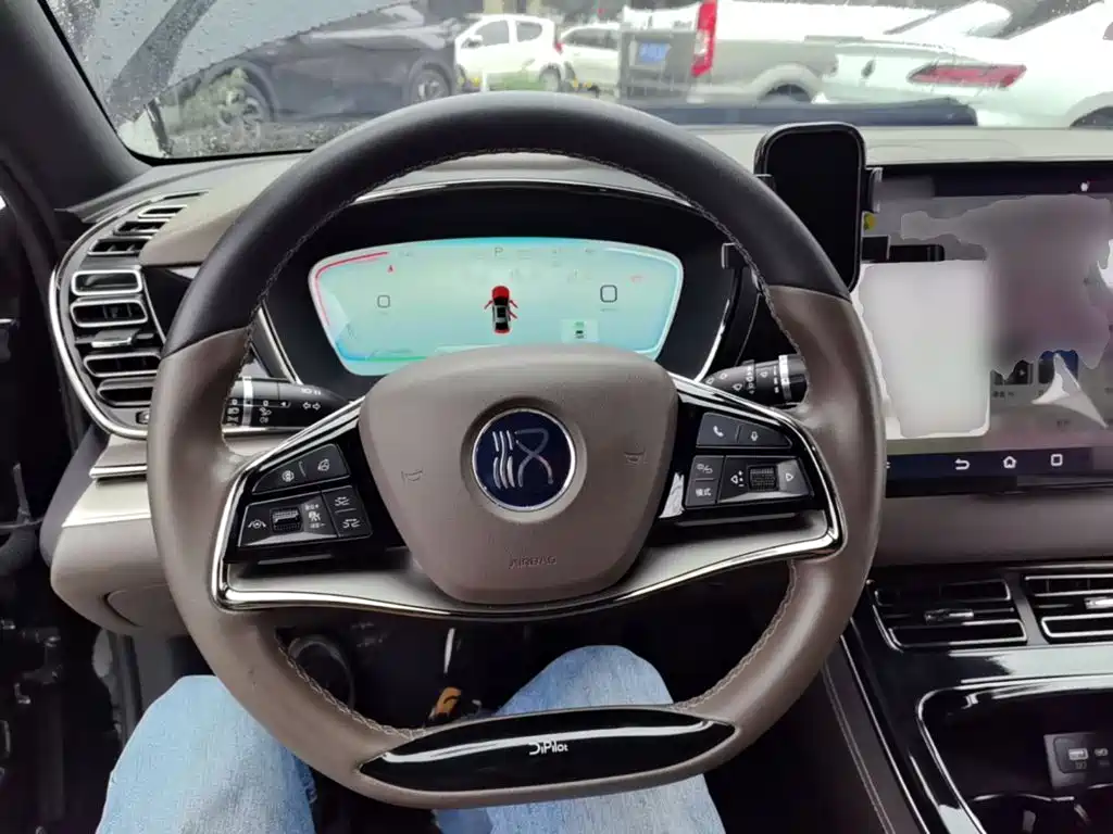 BYD Han — миниатюра 11