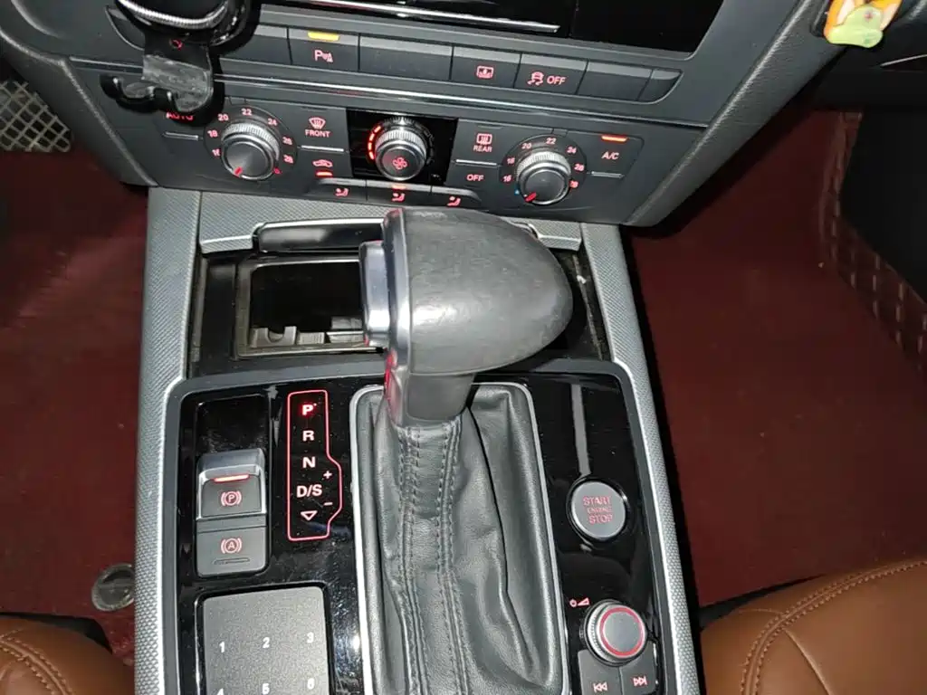 Audi A6L — миниатюра 14