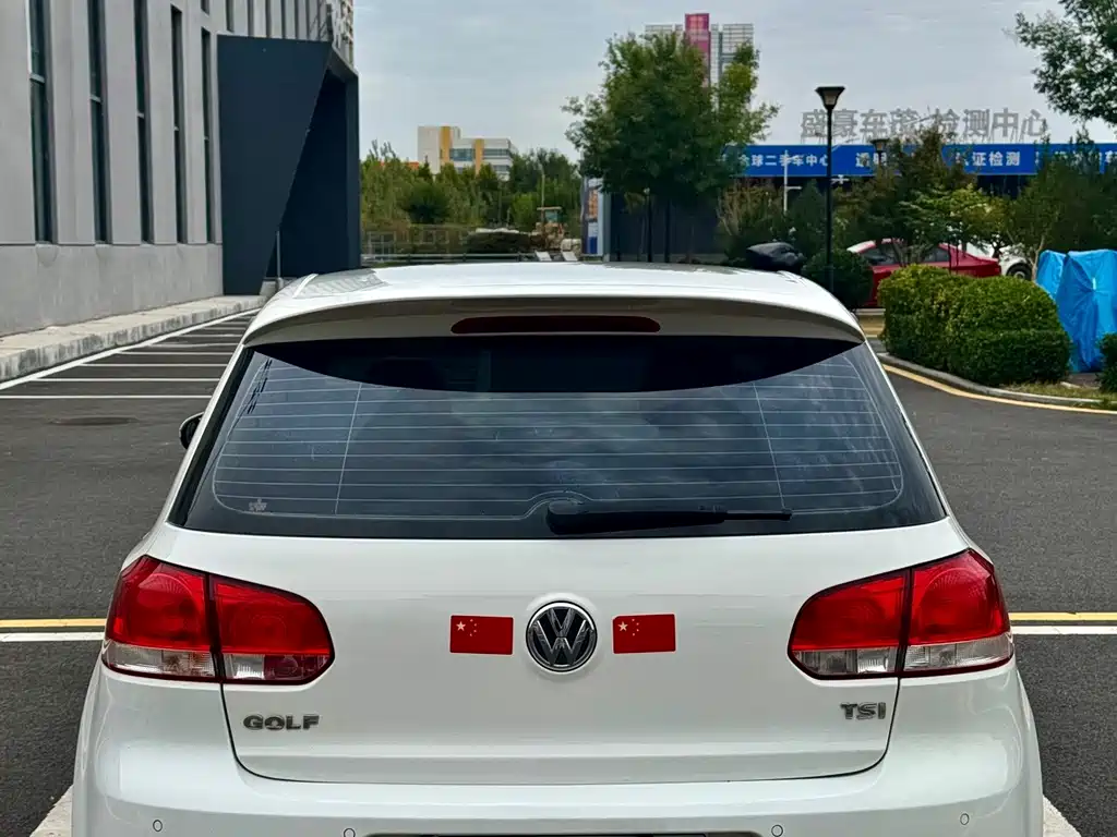 Volkswagen Golf — миниатюра 11
