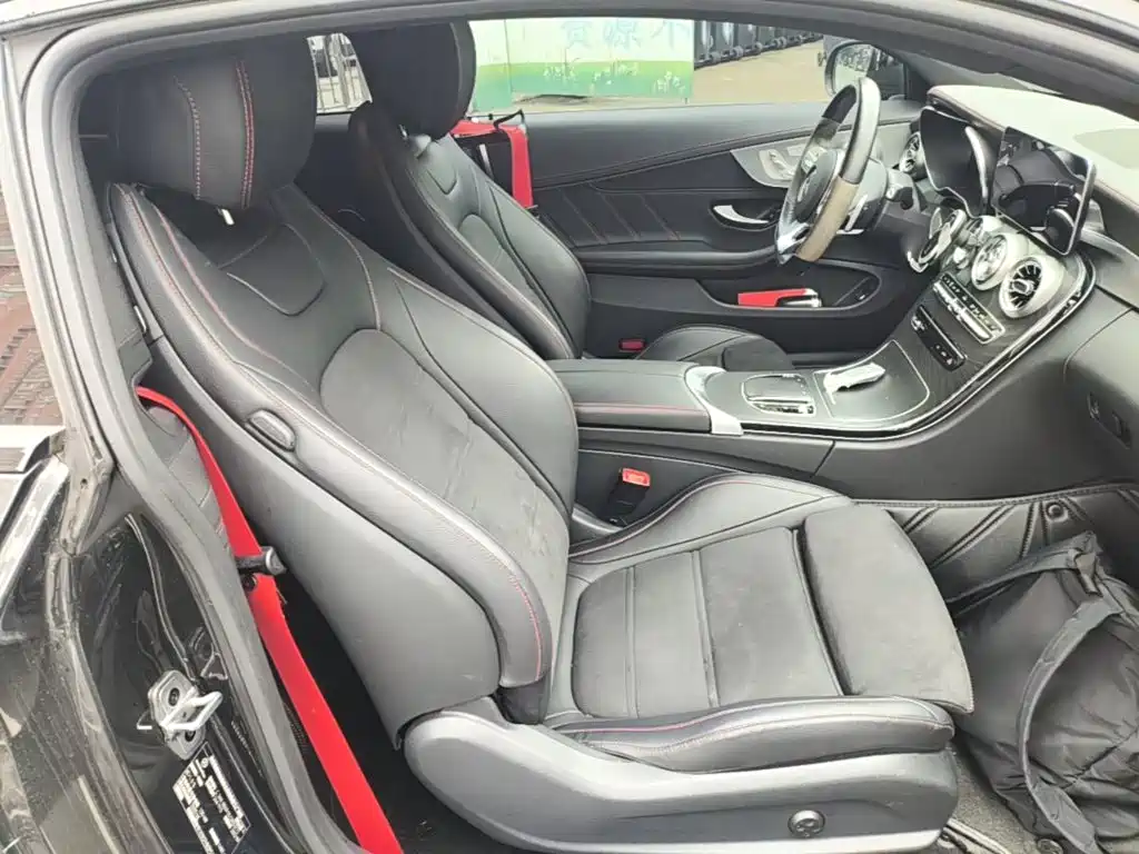 Mercedes-Benz C-Class (Import) — миниатюра 25