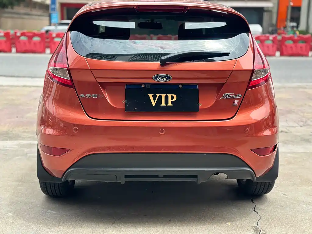 Ford Fiesta — миниатюра 8