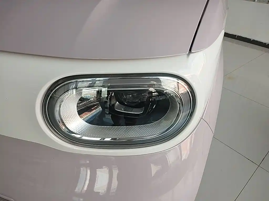 Wuling MINIEV — миниатюра 24
