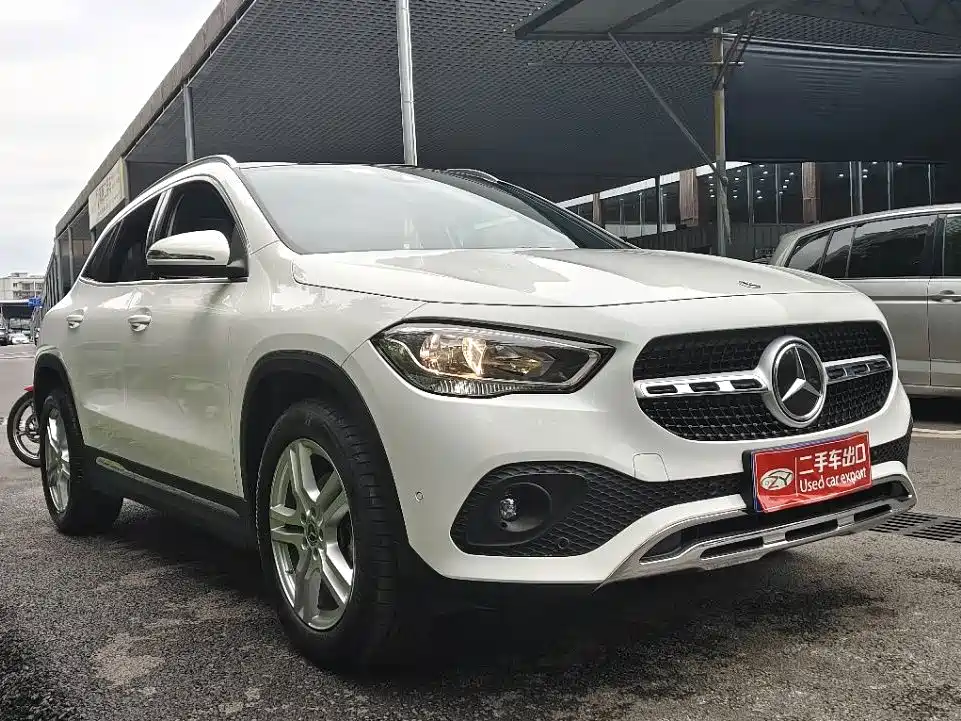 Mercedes-Benz GLA — миниатюра 3