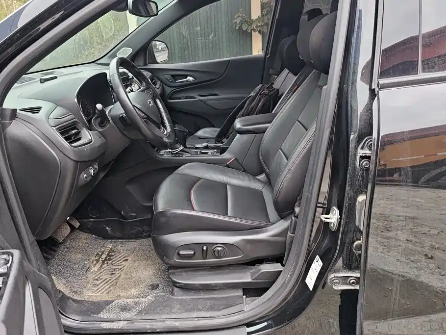 Chevrolet Equinox — миниатюра 9