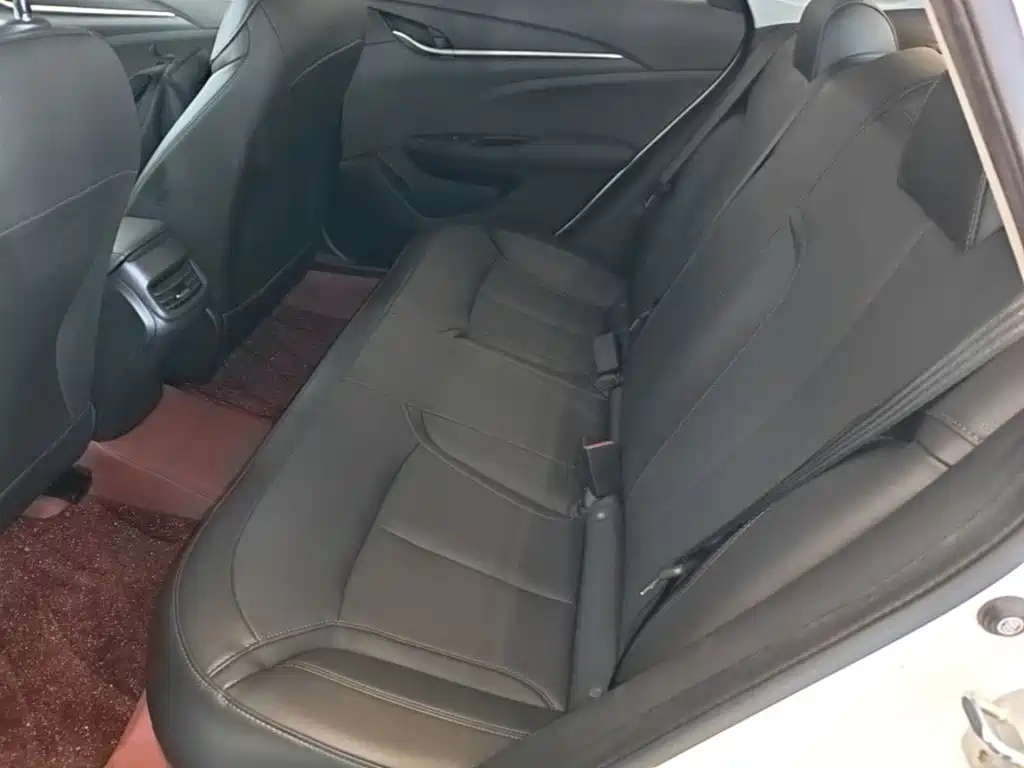 Buick Excelle — миниатюра 17