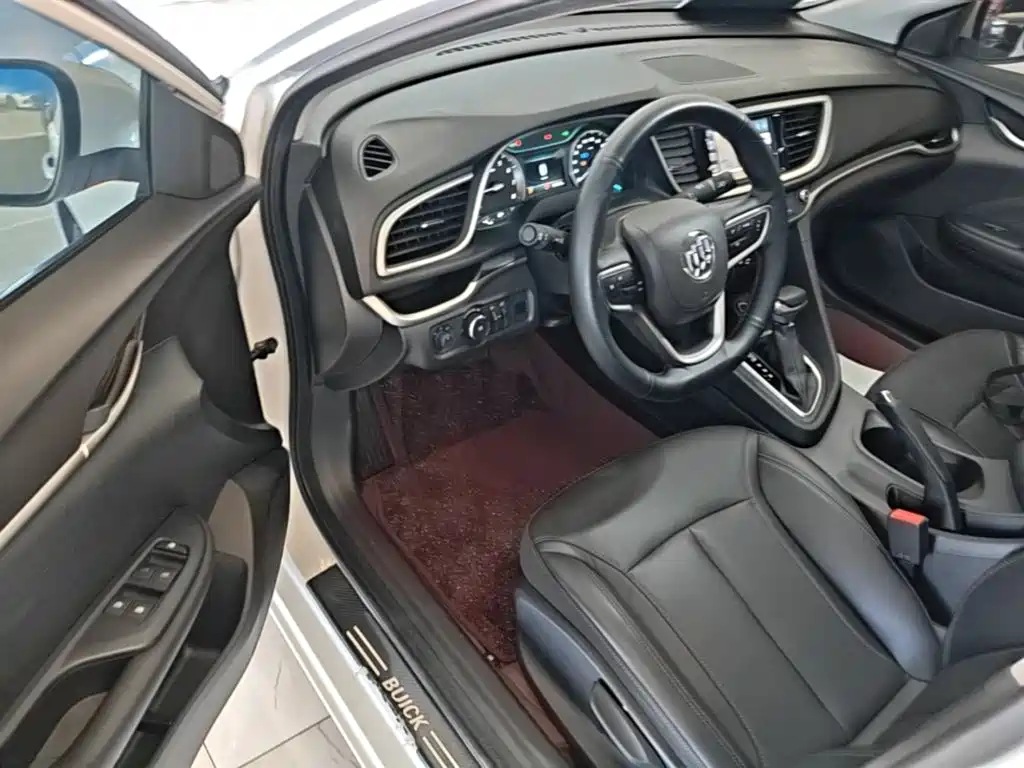 Buick Excelle — миниатюра 16