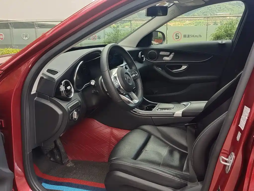 Mercedes-Benz C-Class — миниатюра 9