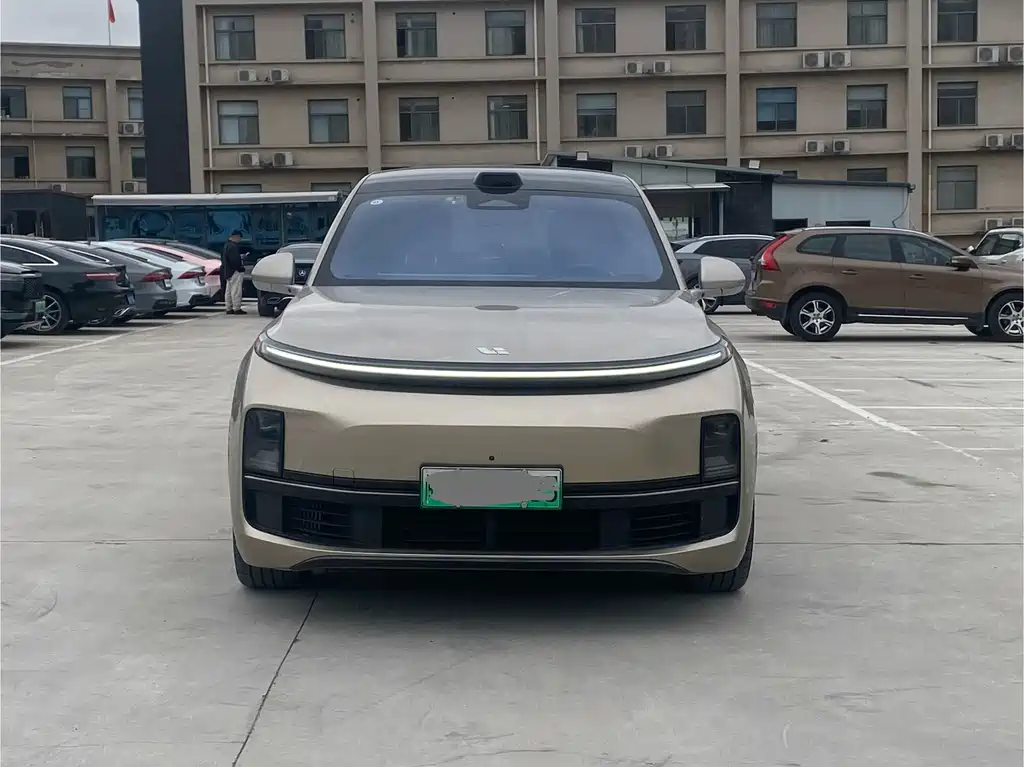Li Auto Li L9 — миниатюра 2