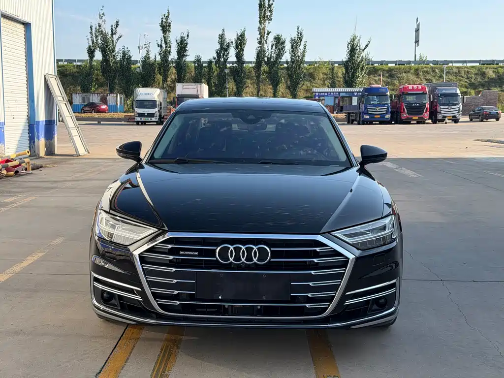 Audi A8 — миниатюра 2