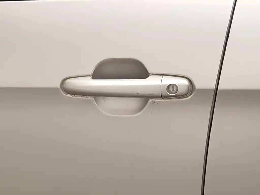 Geely Vision X3 — миниатюра 18