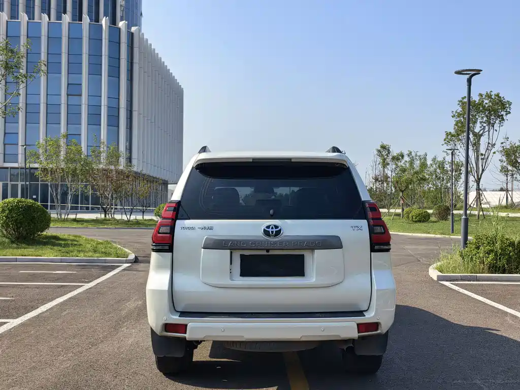 Toyota Prado — миниатюра 5
