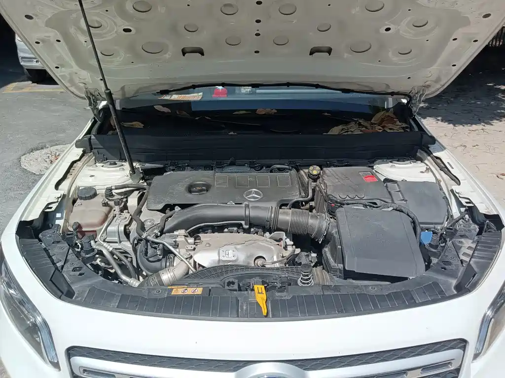 Mercedes-Benz GLB — миниатюра 11