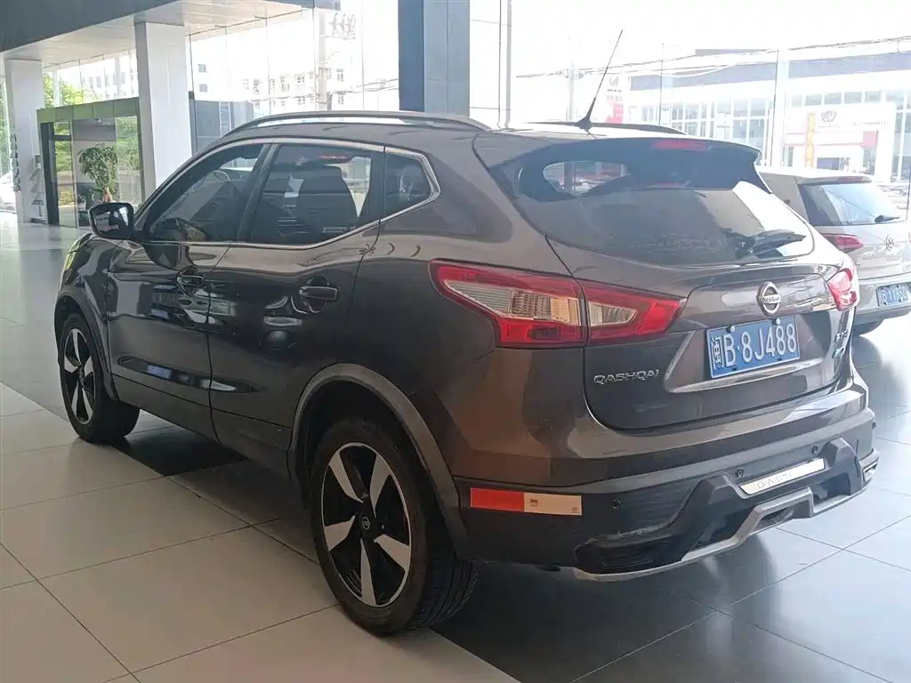 Nissan Qashqai 2017 2.0L CVT Smart V