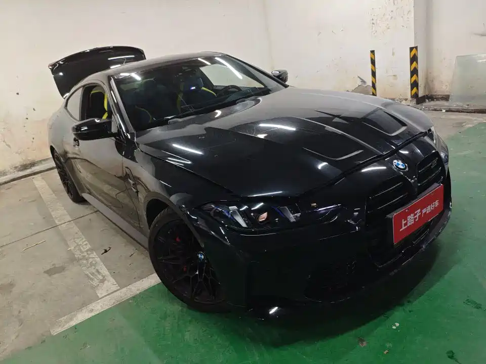 BMW M4 — миниатюра 2