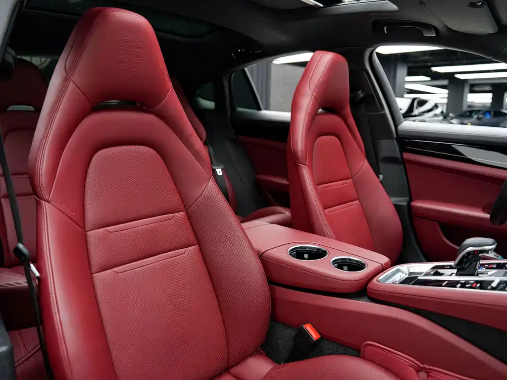 Porsche Panamera — миниатюра 12