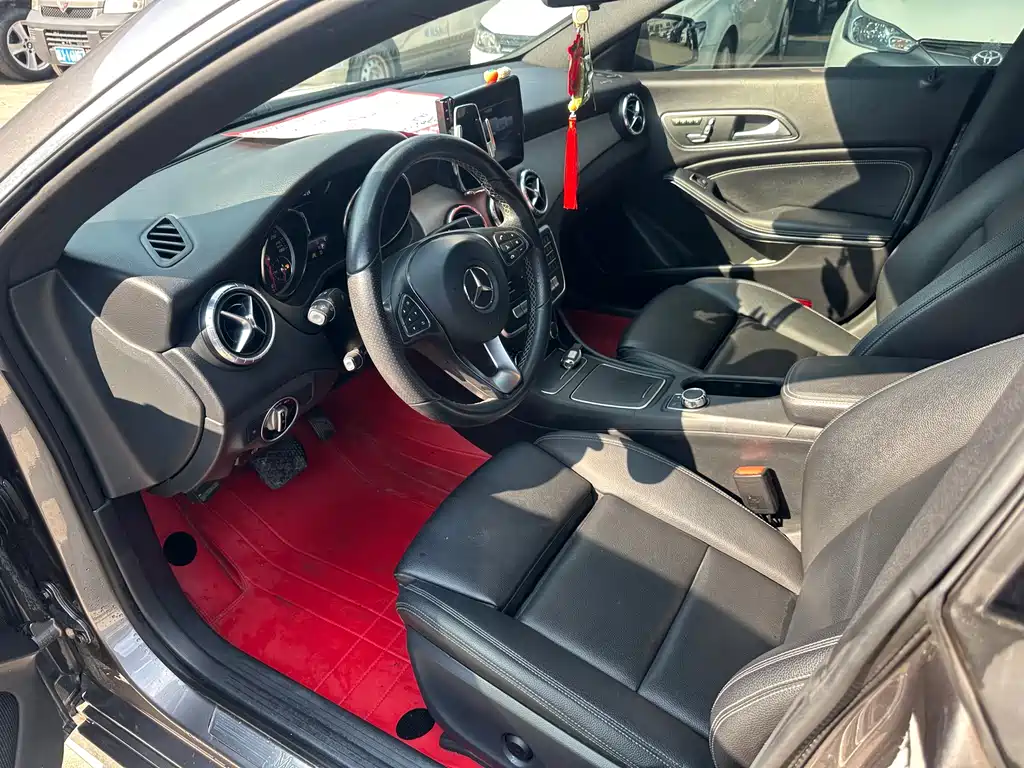 Mercedes-Benz CLA (Import) — миниатюра 9