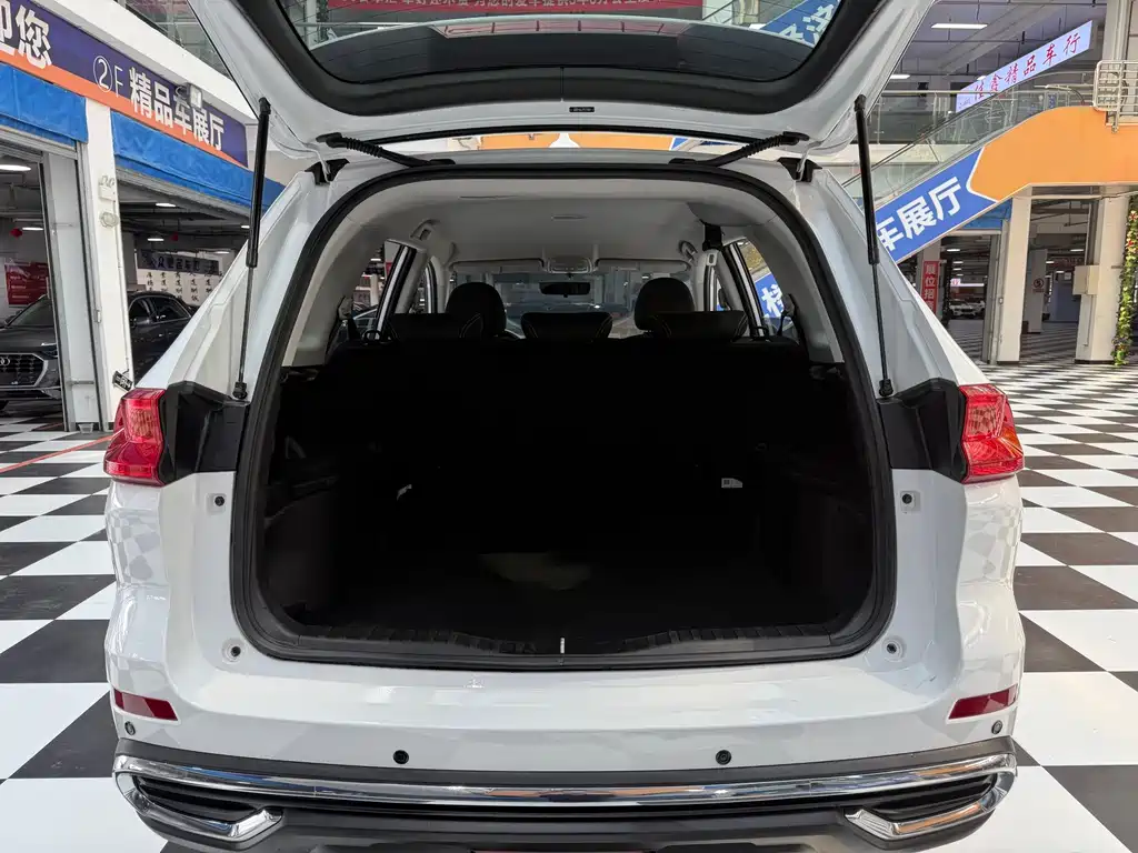 Haval M6 — миниатюра 8