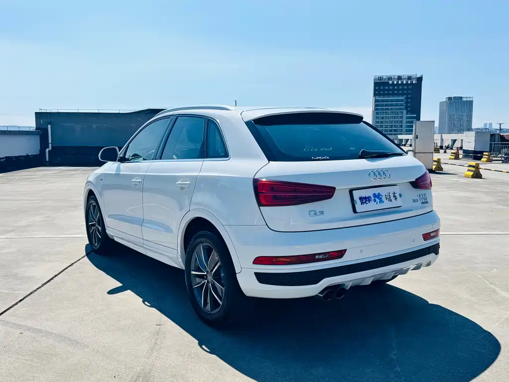Audi Q3 — миниатюра 4