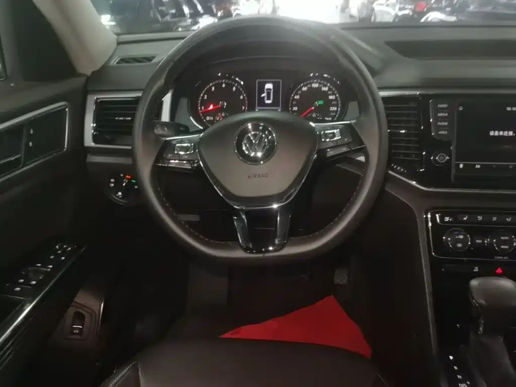 Volkswagen Teramont — миниатюра 11