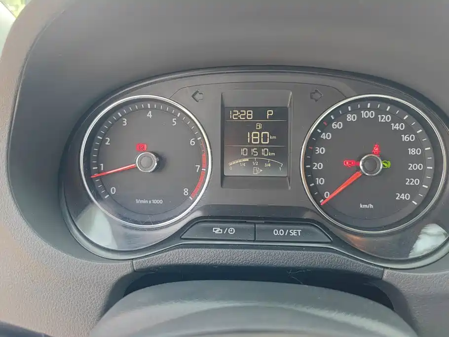 Volkswagen Polo — миниатюра 14