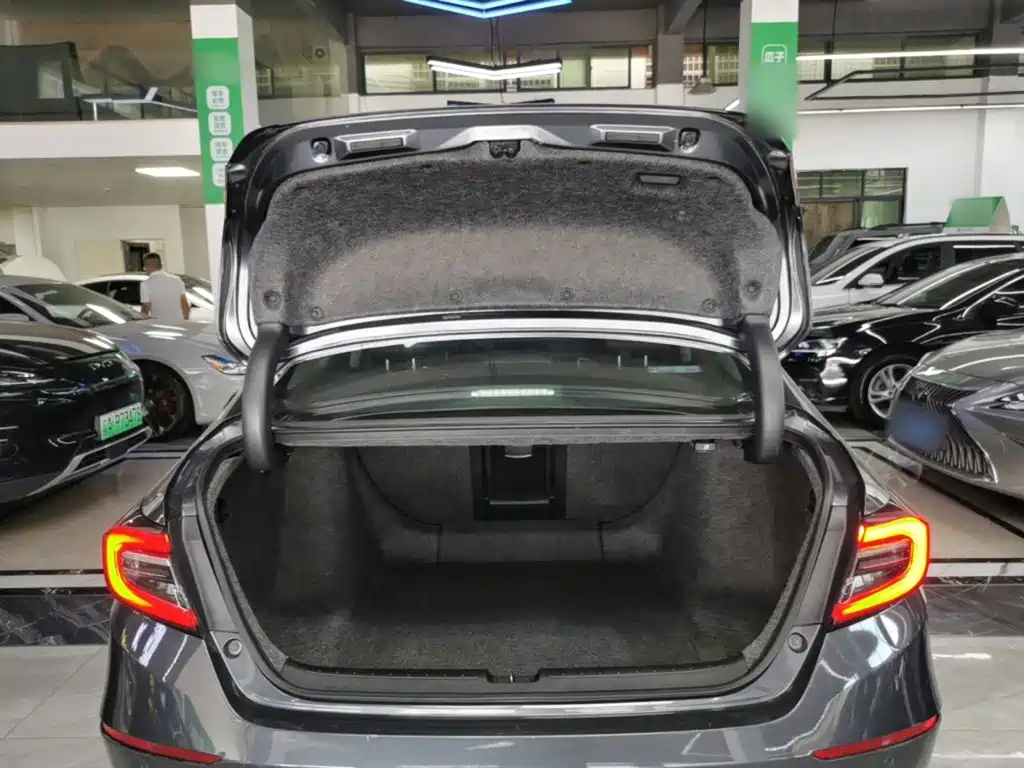 Honda Accord — миниатюра 19