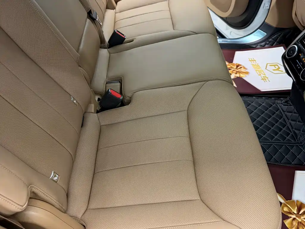 Land Rover Range Rover 2023 3.0 L6 400PS Long Wheelbase
