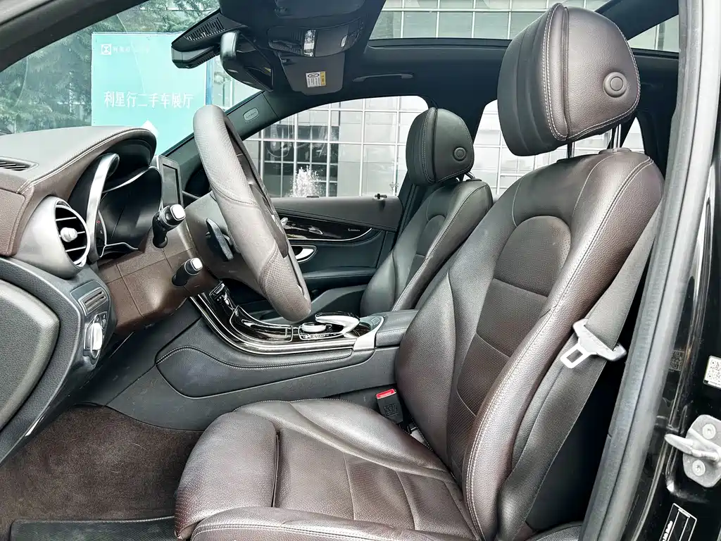 Mercedes-Benz GLC — миниатюра 12