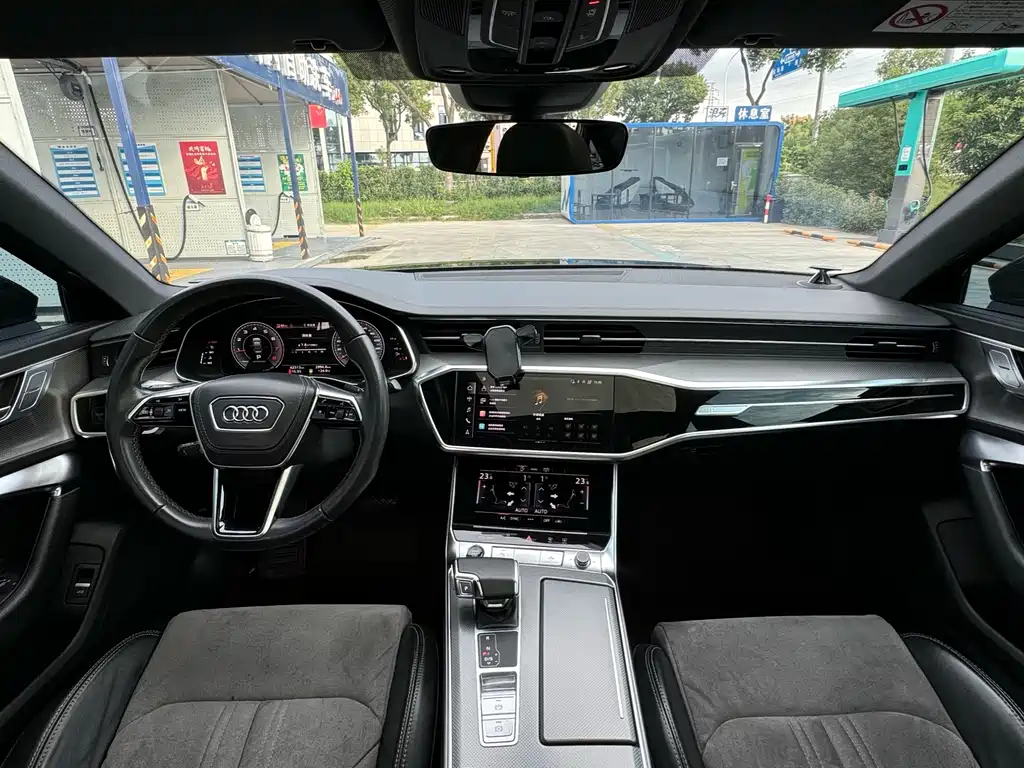 Audi A6L — миниатюра 4