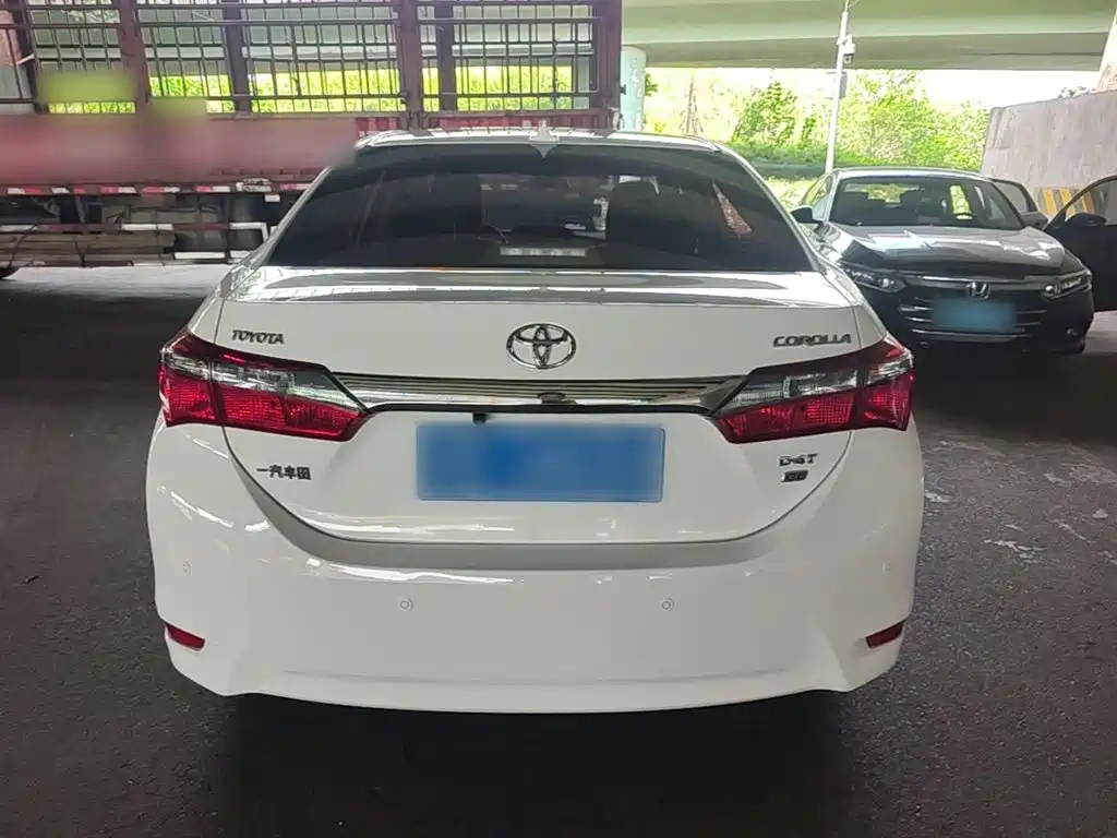 Toyota Corolla — миниатюра 6