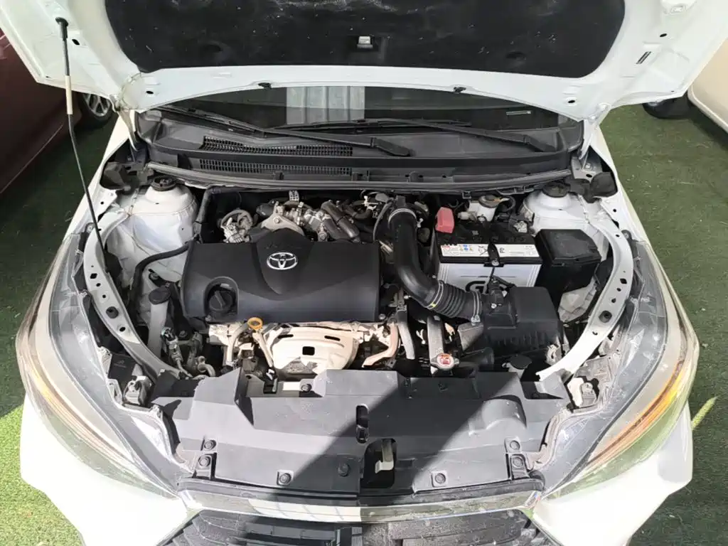 Toyota Yaris L — миниатюра 20