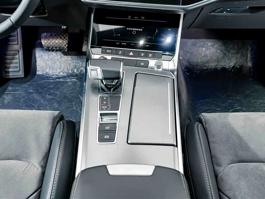 Audi A6L — миниатюра 11