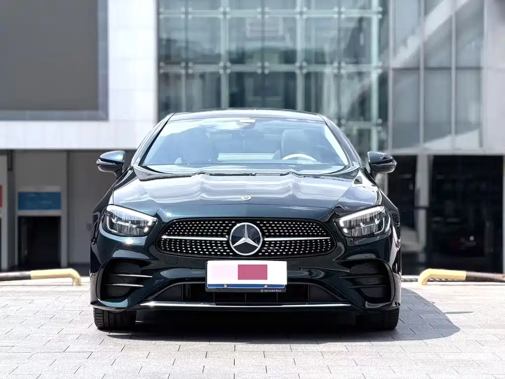 Mercedes-Benz E-Class (Import) — миниатюра 2