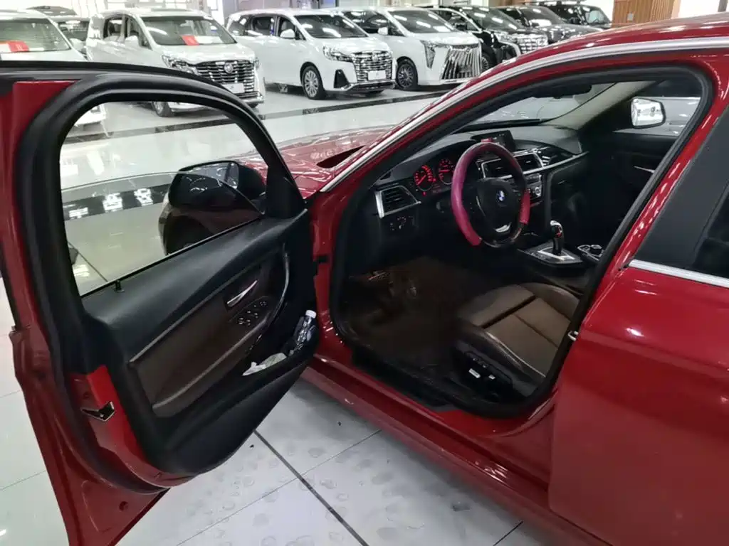 BMW 3 Series — миниатюра 16