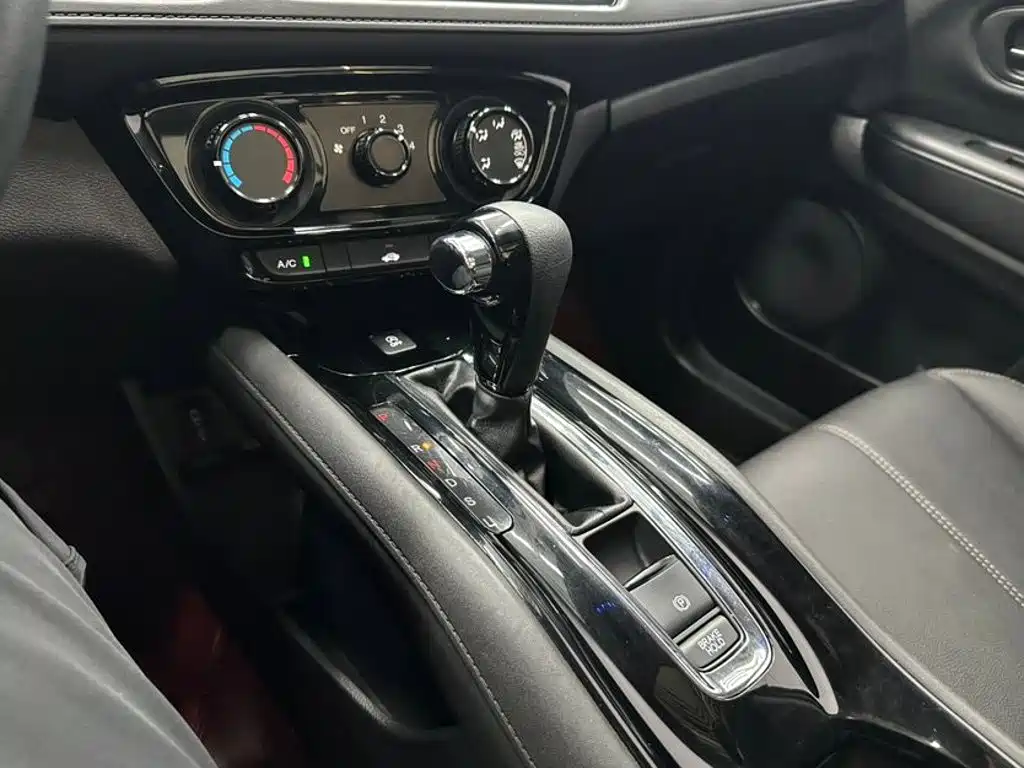 Honda Vezel — миниатюра 10