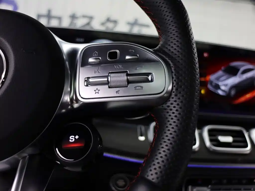 Mercedes-Benz GLE Coupe AMG — миниатюра 15