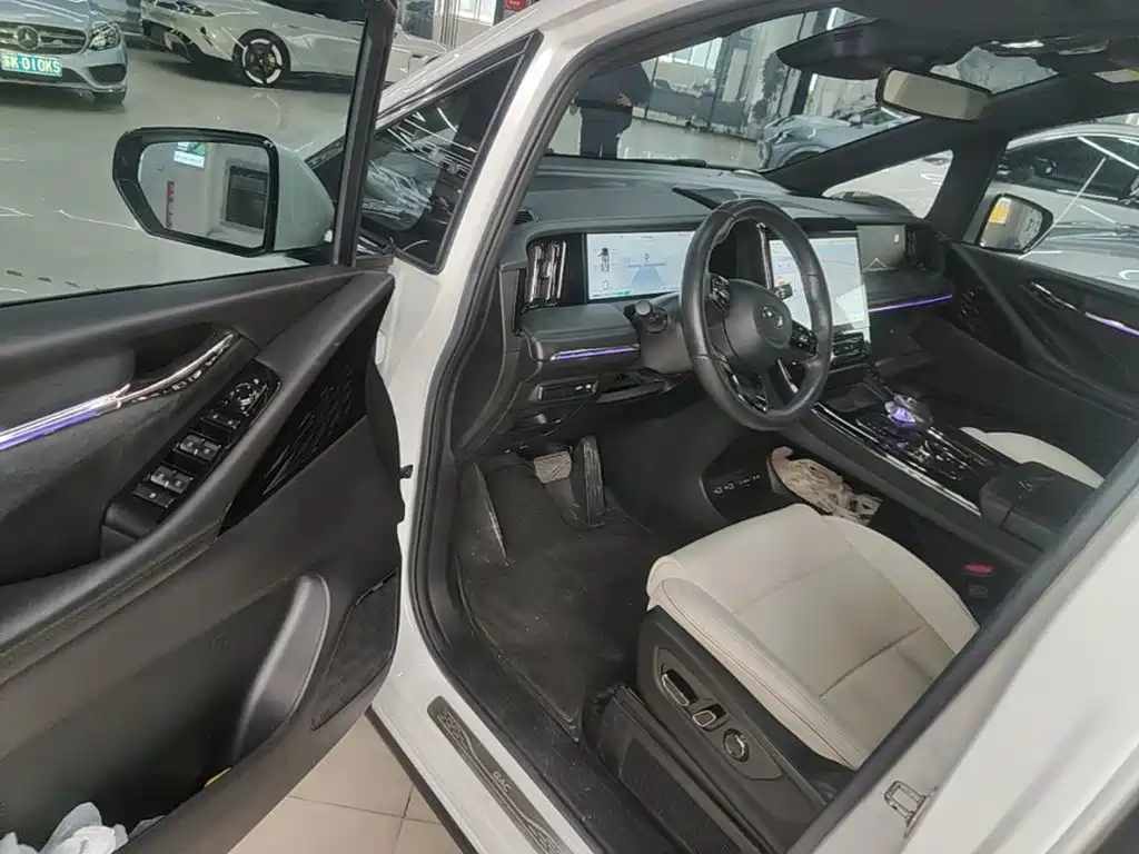 GAC Motor Trumpchi M8 — миниатюра 16