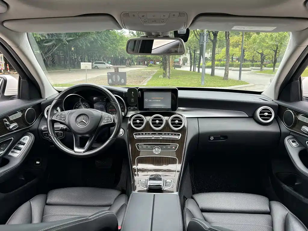 Mercedes-Benz C-Class C 2015 C 200 L