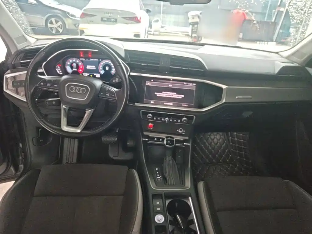 Audi Q3 — миниатюра 10