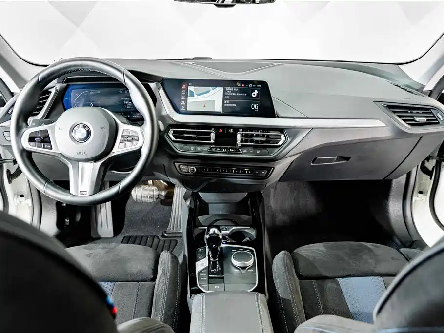 BMW 2 Series (Import) — миниатюра 12